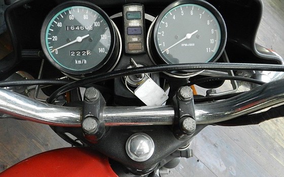 Gebrauchtmotorrad Kawasaki Z 200 - Bild 4