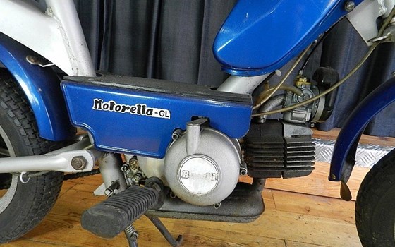 Gebrauchtmotorrad Benelli Motard 250 - Bild 3