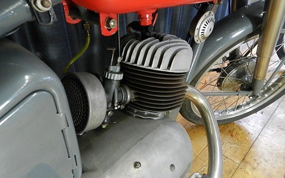 Gebrauchtmotorrad Mi-Val 125 - Bild 8