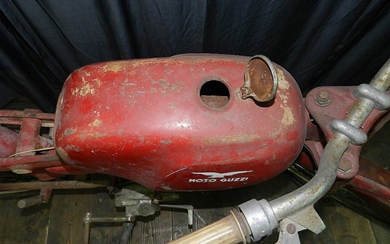 Gebrauchtmotorrad Moto Guzzi Cardellino - Bild 6 Gebrauchtmotorrad Moto Guzzi Cardellino - Bild 6