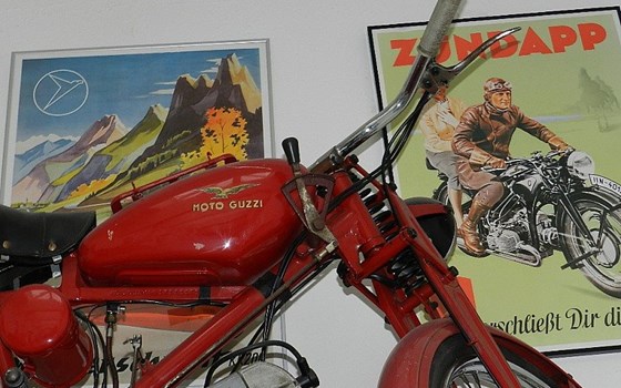 Gebrauchtmotorrad Moto Guzzi Lario 650 - Bild 2 Gebrauchtmotorrad Moto Guzzi Lario 650 - Bild 2