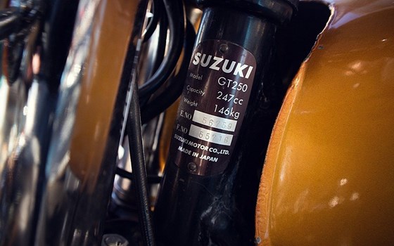 Gebrauchtmotorrad Suzuki GT 250 - Bild 11