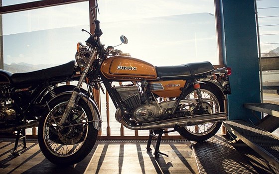 Gebrauchtmotorrad Suzuki GT 250 - Bild 2