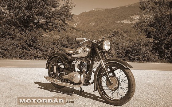 Gebrauchtmotorrad Puch 250 TF - Bild 1 Gebrauchtmotorrad Puch 250 TF - Bild 1