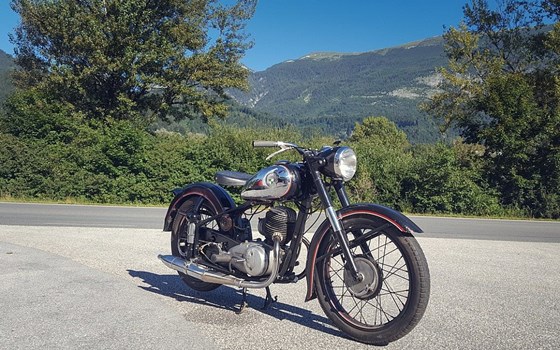 Gebrauchtmotorrad Puch 250 TF - Bild 2 Gebrauchtmotorrad Puch 250 TF - Bild 2