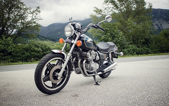 Gebrauchtmotorrad Honda CB 750 - Bild 3