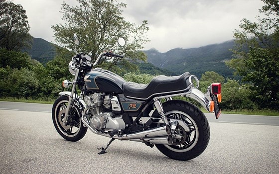 Gebrauchtmotorrad Honda CB 750 - Bild 4