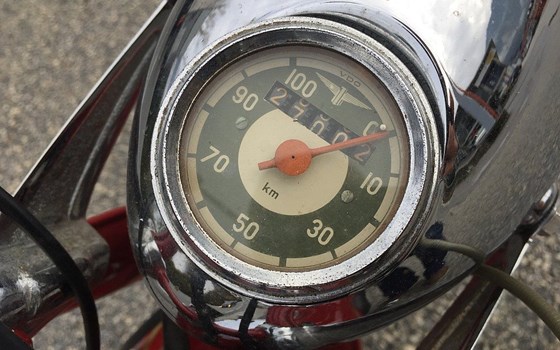 Gebrauchtmotorrad Adler M 100 - Bild 9 Gebrauchtmotorrad Adler M 100 - Bild 9