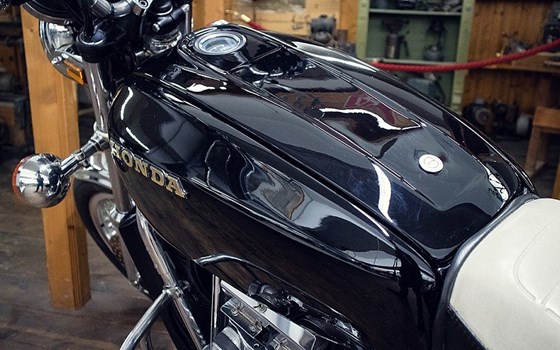 Gebrauchtmotorrad Honda GL 1000 Goldwing - Bild 8 Gebrauchtmotorrad Honda GL 1000 Goldwing - Bild 8