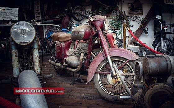 Gebrauchtmotorrad Jawa 250 - Bild 1 Gebrauchtmotorrad Jawa 250 - Bild 1