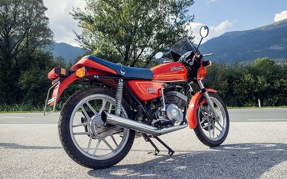 Gebrauchtmotorrad Benelli 125 - Bild 2