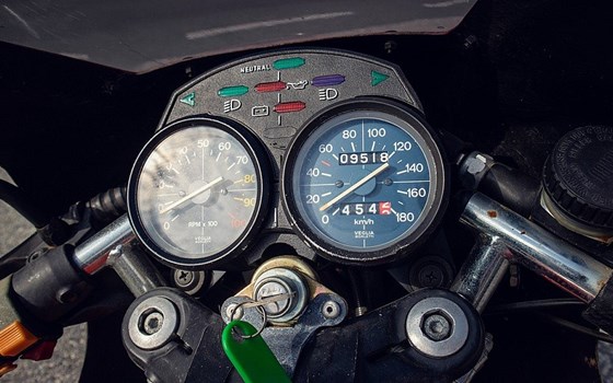 Gebrauchtmotorrad Benelli 125 - Bild 5