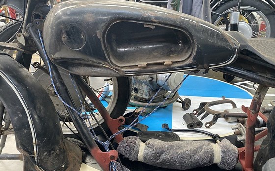 Gebrauchtmotorrad BMW R 25/3 - Bild 3 Gebrauchtmotorrad BMW R 25/3 - Bild 3