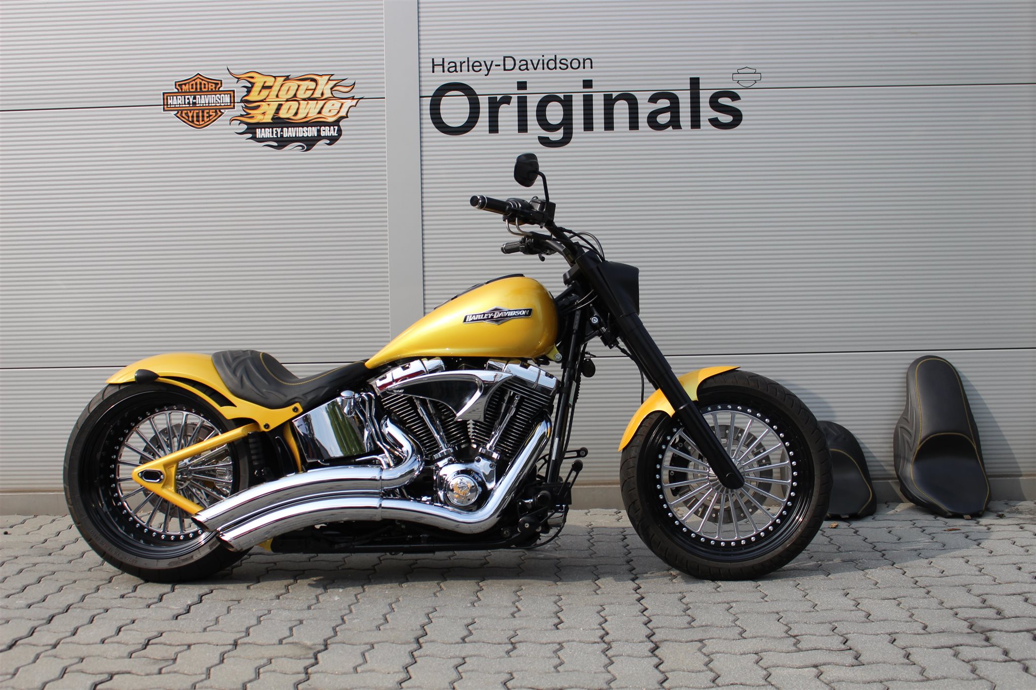 Gebrauchte Harley Davidson Softail Fat Boy Flstf Ez 2007 16 817 Km 34 990 00 Eur