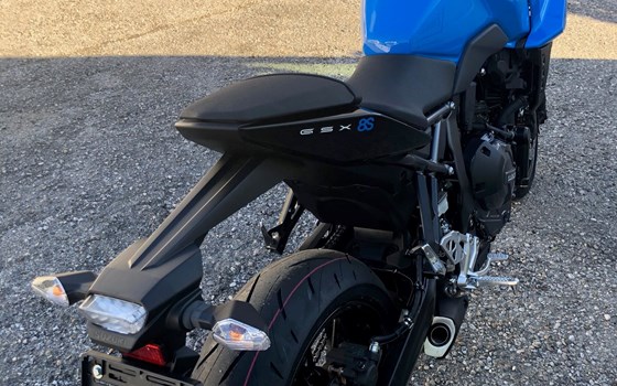 Neufahrzeug Suzuki GSX-8S - Bild 3