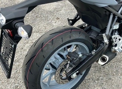 Neufahrzeug Suzuki GSX-8S - Bild 5 Neufahrzeug Suzuki GSX-8S - Bild 5