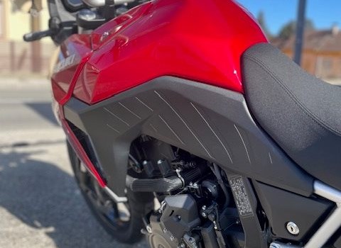 Neufahrzeug Suzuki V-Strom 800 - Bild 4 Neufahrzeug Suzuki V-Strom 800 - Bild 4