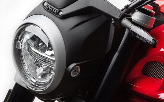 Gebrauchtmotorrad SWM Varez 125 - Bild 8