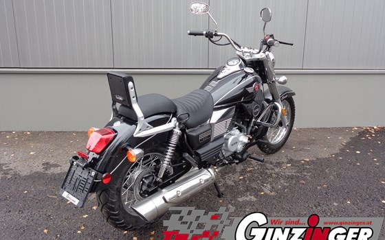 Neufahrzeug United Motors UM Renegade Commando Classic 125 - Bild 3 Neufahrzeug United Motors UM Renegade Commando Classic 125 - Bild 3