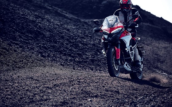 Neufahrzeug Ducati Multistrada V4 S - Bild 24 Neufahrzeug Ducati Multistrada V4 S - Bild 24