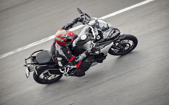 Neufahrzeug Ducati Multistrada V4 S - Bild 25 Neufahrzeug Ducati Multistrada V4 S - Bild 25