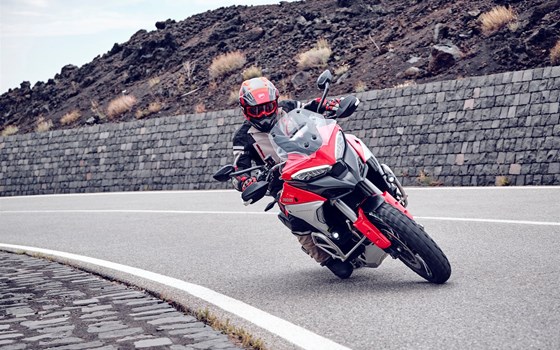 Neufahrzeug Ducati Multistrada V4 S - Bild 2 Neufahrzeug Ducati Multistrada V4 S - Bild 2