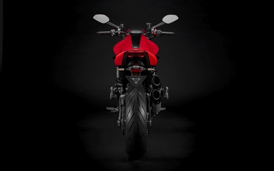 Neufahrzeug Ducati Monster + - Bild 8 Neufahrzeug Ducati Monster + - Bild 8