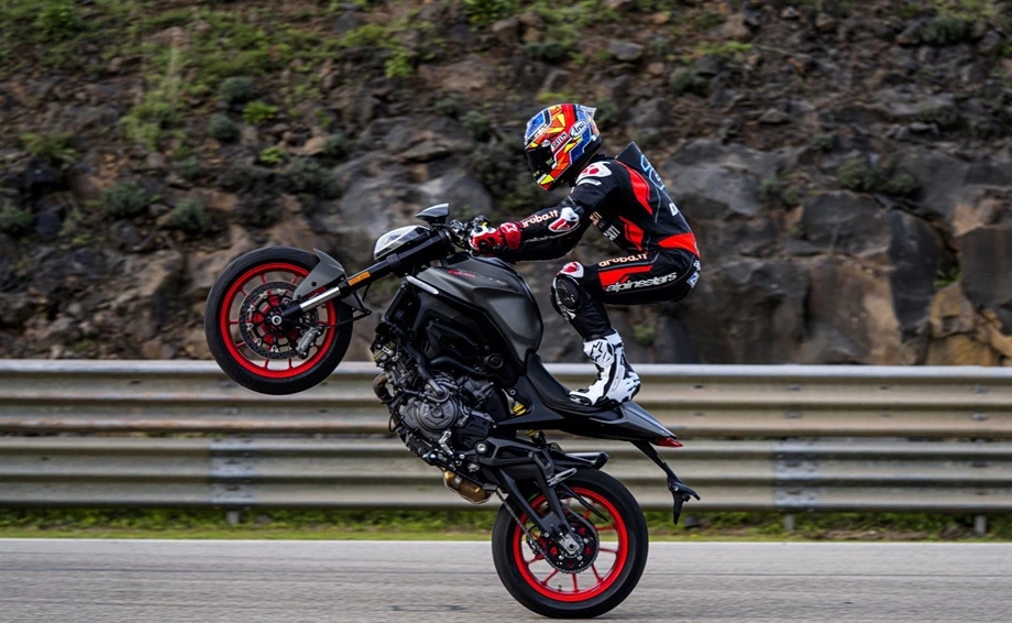 Offer Ducati Monster + Bild 24: Offer Ducati Monster +