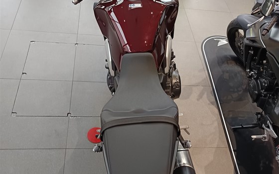 Gebrauchtmotorrad Honda CB 1000 R - Bild 5 Gebrauchtmotorrad Honda CB 1000 R - Bild 5