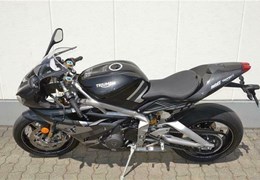 Gebrauchtmotorrad Triumph Daytona 765 Moto2 Gebrauchtmotorrad Triumph Daytona 765 Moto2