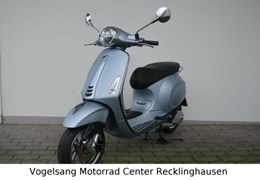 Neumotorrad Vespa Primavera 125 S iGet Neumotorrad Vespa Primavera 125 S iGet