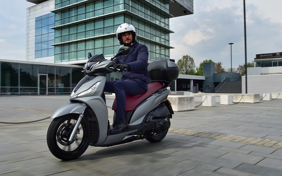 Neufahrzeug Kymco New People S 300i ABS - Bild 15