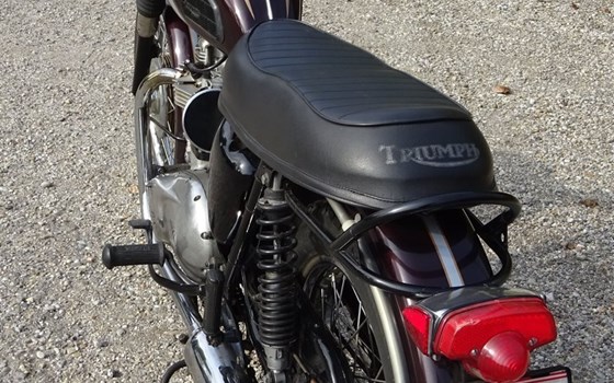 Gebrauchtmotorrad Triumph Bonneville T120 - Bild 3 Gebrauchtmotorrad Triumph Bonneville T120 - Bild 3