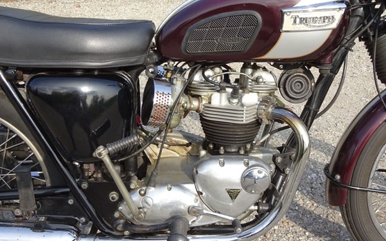 Gebrauchtmotorrad Triumph Bonneville T120 - Bild 4 Gebrauchtmotorrad Triumph Bonneville T120 - Bild 4