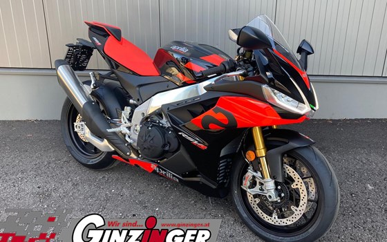 Gebrauchtmotorrad Aprilia RSV4 1100 Factory - Bild 1 Gebrauchtmotorrad Aprilia RSV4 1100 Factory - Bild 1