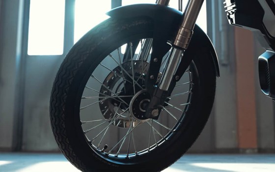 Neufahrzeug Super Soco TCmax - Bild 6