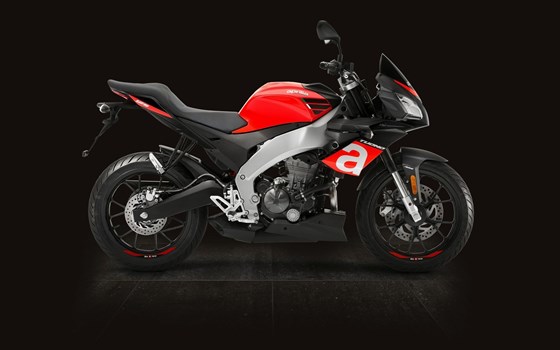 Neufahrzeug Aprilia Tuono 125 - Bild 9 Neufahrzeug Aprilia Tuono 125 - Bild 9