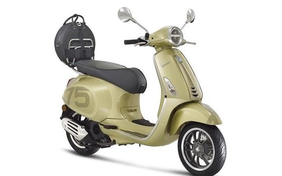 Neufahrzeug Vespa Primavera 50 70. Anniversary - Bild 1 Neufahrzeug Vespa Primavera 50 70. Anniversary - Bild 1