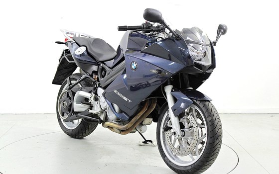 Motorrad Occasion BMW F 800 ST - Bild 2