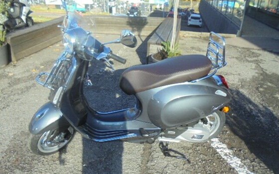 Neufahrzeug Vespa Primavera 50 4T - Bild 12