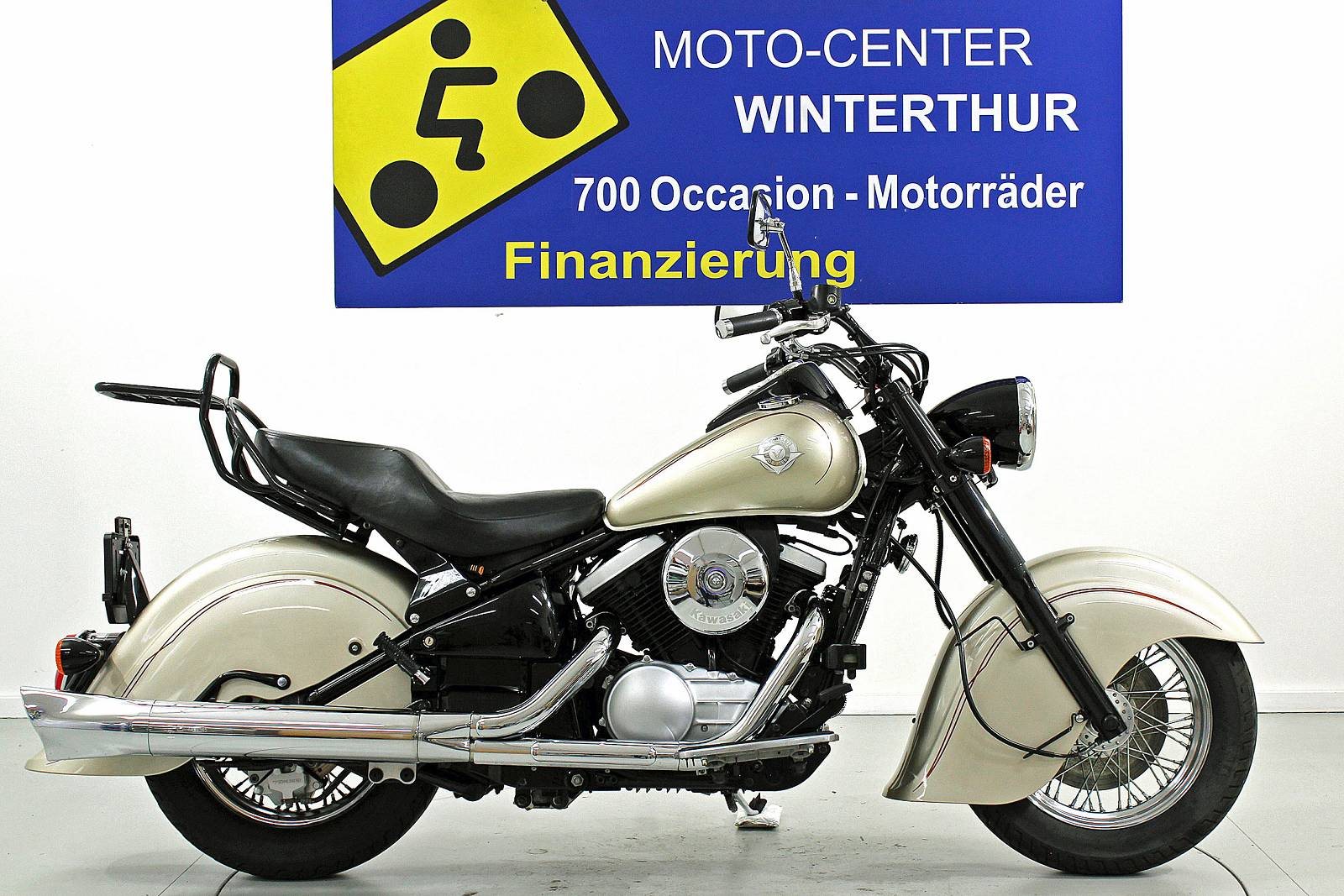 Gebrauchte und 800 Classic Motorräder kaufen