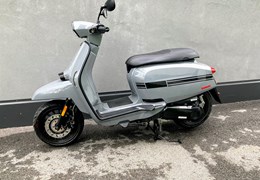 Neumotorrad Lambretta V125 Special Neumotorrad Lambretta V125 Special