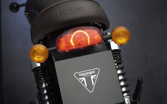 Neufahrzeug Triumph Bonneville T120 Black - Bild 10