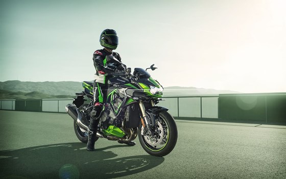 Neufahrzeug Kawasaki Z H2 SE - Bild 14