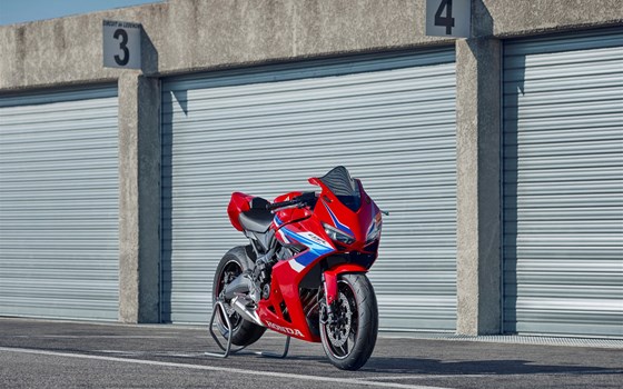 Neufahrzeug Honda CBR650R - Bild 3 Neufahrzeug Honda CBR650R - Bild 3