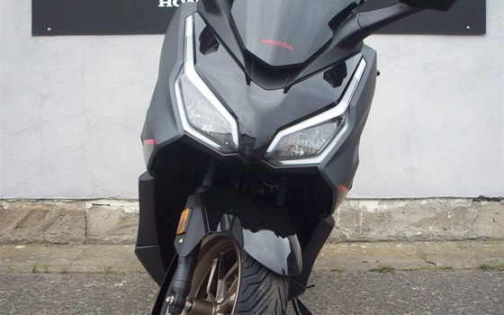 Neufahrzeug Honda Forza 125 - Bild 3