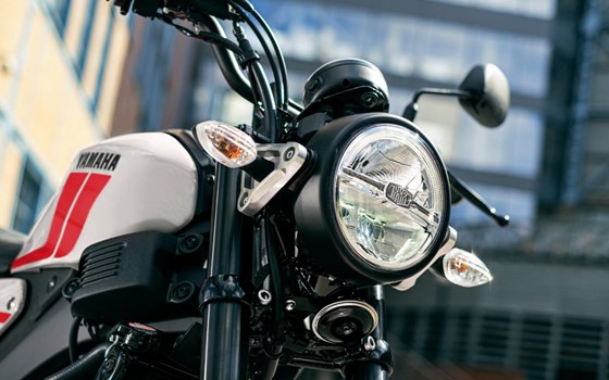 Neufahrzeug Yamaha XSR125 - Bild 11 Neufahrzeug Yamaha XSR125 - Bild 11