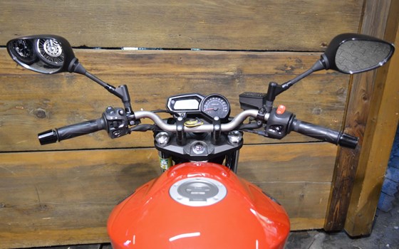 Motorrad Occasion Yamaha XJ6 - Bild 3