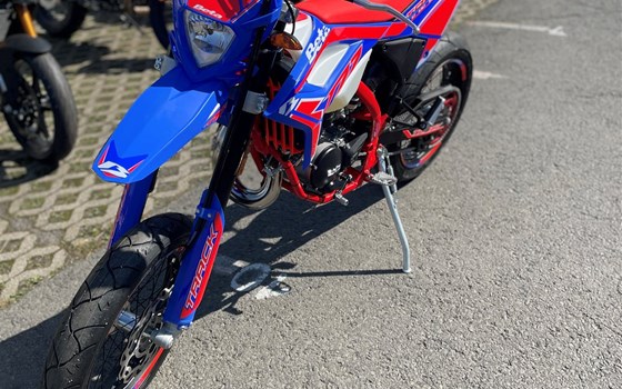 Neufahrzeug Beta RR 50 Motard Track - Bild 2 Neufahrzeug Beta RR 50 Motard Track - Bild 2