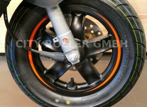 Neufahrzeug Piaggio ZIP S 50 - Bild 4